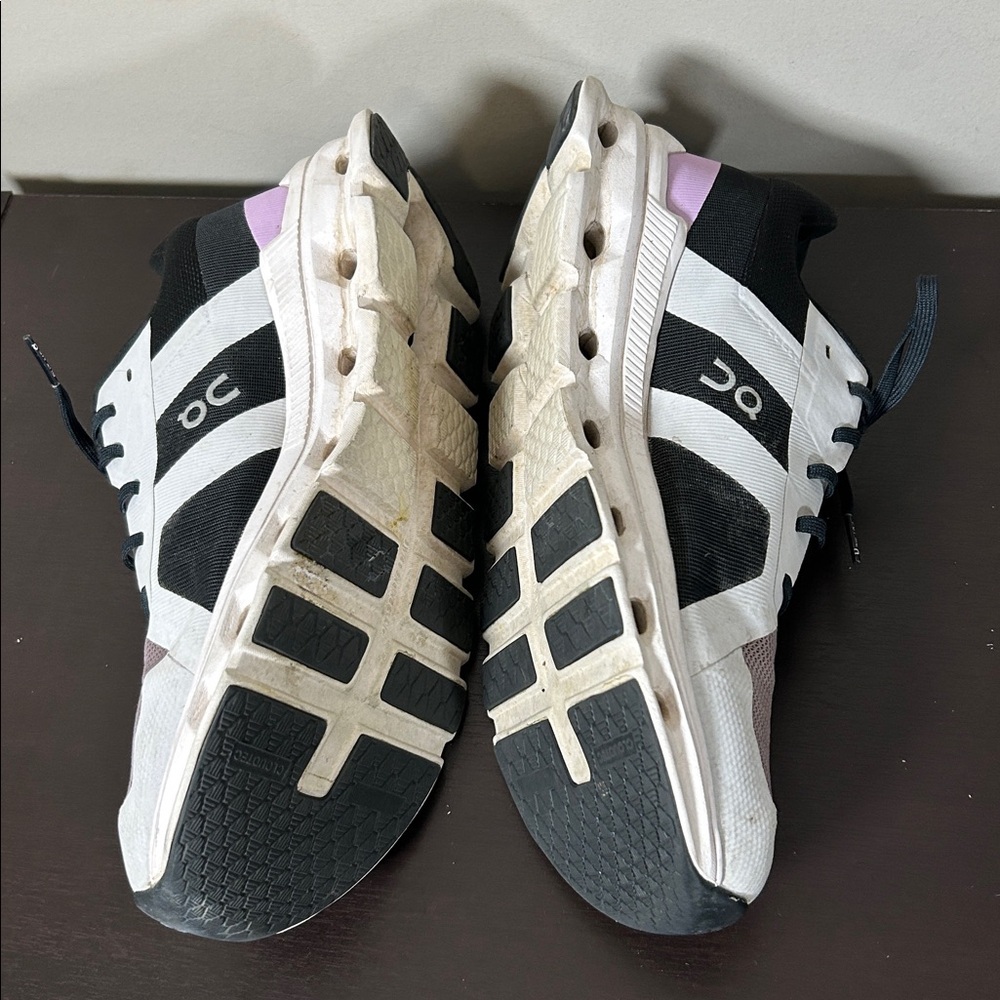 On Running Cloudrunner Sneaker Heron Black Purple Plush Cloud Tech Sz 10 - Picture 9 of 15